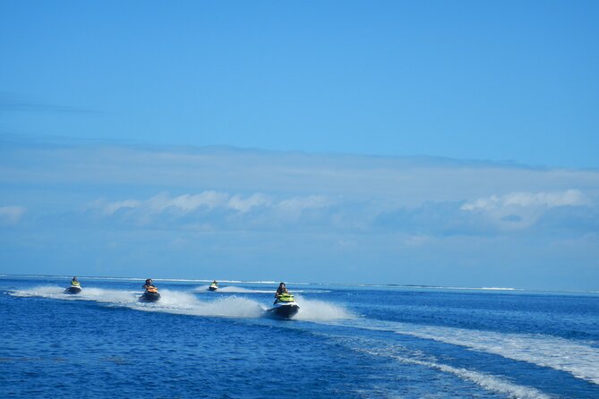 2 hours discovery tour of Moorea by Jet Ski - Starting at the Moorea Activities Center in Opunohu