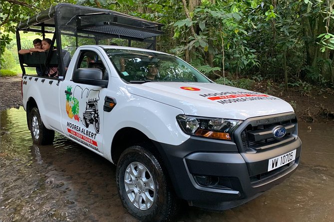 4x4 Moorea Safari Tours : Private tours - Pineapple country: a quick taste of Moorea’s farming life