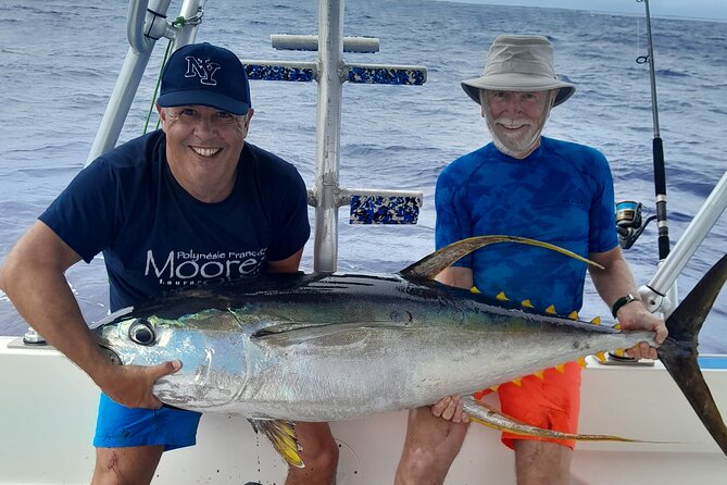 A Day of Big Game Fishing in a small group - The boat, gear, and comfort questions
