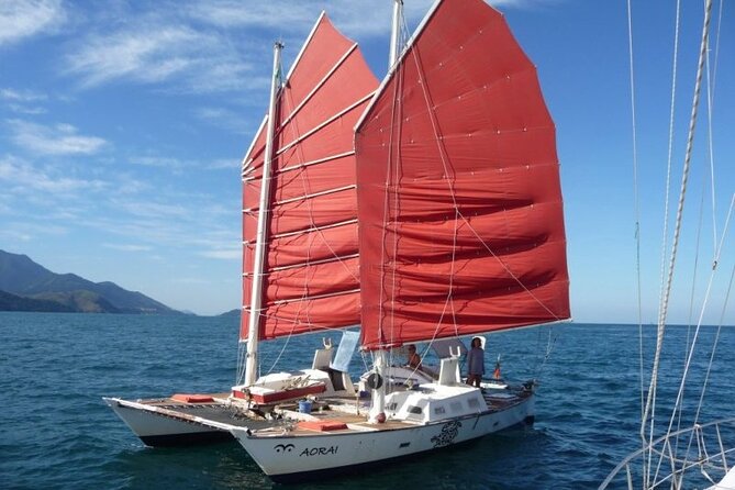 Boat Trip with Sunset in Tahiti - Who should book this Tahiti sunset cruise?