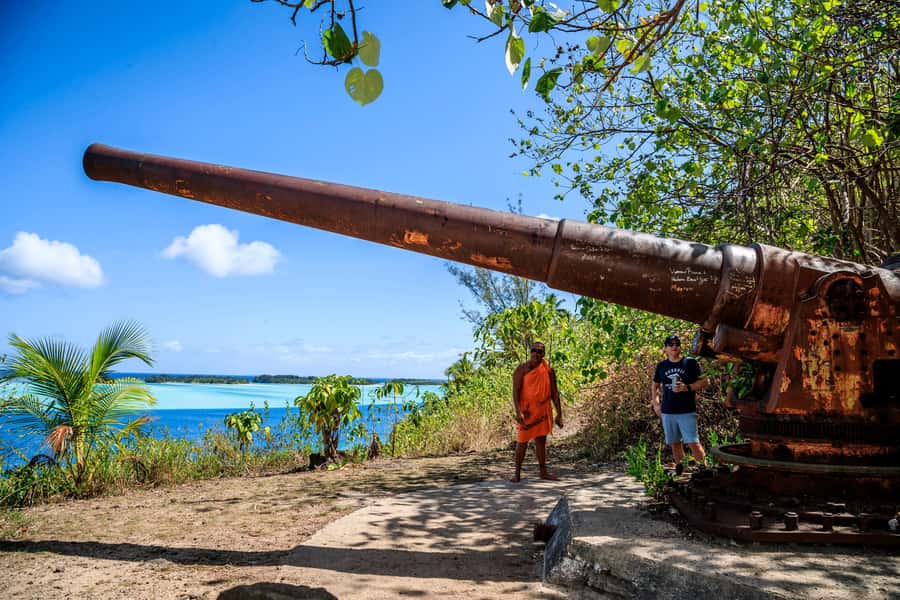 Bora Bora: 4WD History & Culture Tour - Pickup at Matira or Vaitape