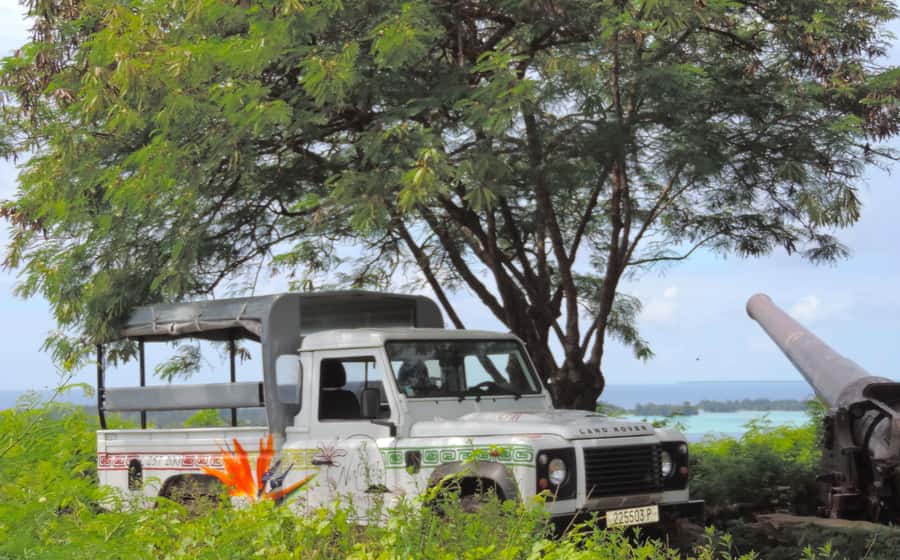 Bora Bora Adventure Day: 4X4 and Jet Ski with Lunch - Starting the day in Vaitape or at your hotel