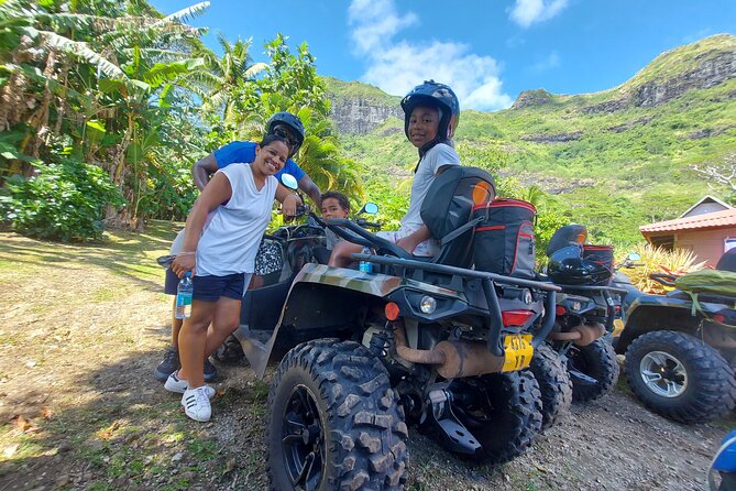 Bora Bora Atv-Quad Tours - Snacks, water, and the little comforts