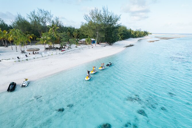Bora Bora Moana Jet Ski - Fresh fruit, drinks, and opening a coconut