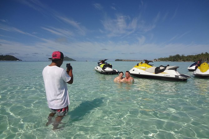 Bora Bora Moana Jet Ski - What the guides add to the experience