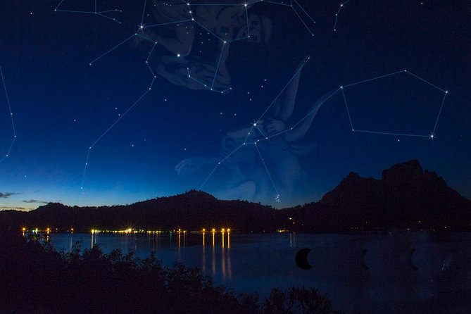 Bora Bora: Small Group Stargazing Tour Including Sunset Cruise - Toasting Bora Bora during golden hour