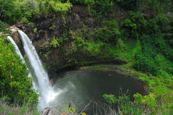 Crossing Over Tahiti Island Safari 4x4 - Why this safari shows you the real interior of Tahiti