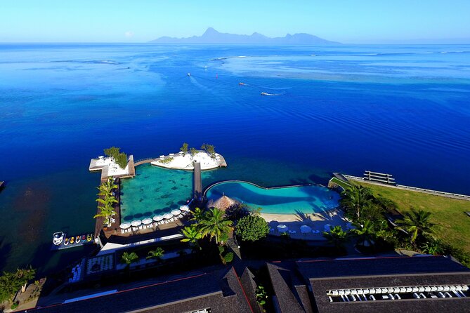Discover the Beauty of Polynesian Waters by Boat and Snorkeling - Sapinus and the spring rising from the seabed