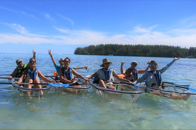 Eco guided excursion to the lagoon of Moorea in transparent kayak 1/2 day morning - The sandbank break and fresh fruit juice