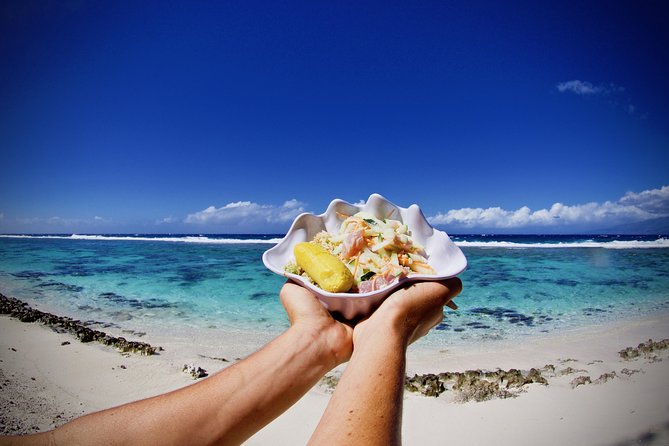 Enjoy Moorea Day Tour - Belvedere Lookout and a fresh coconut break
