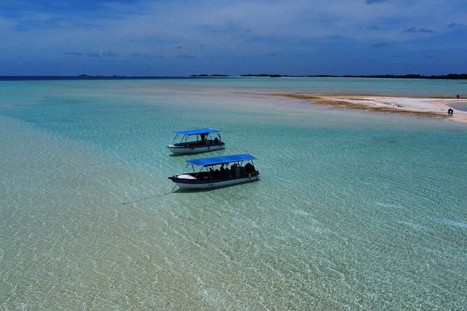 Excursion The Blue Lagoon and Reef Island - The day at a glance