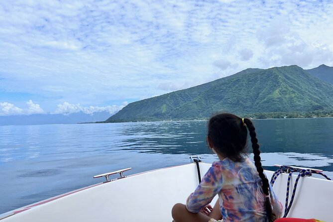 Excursion to discover the authentic Tahiti Peninsula 4:00 - The pearl farm visit adds local context