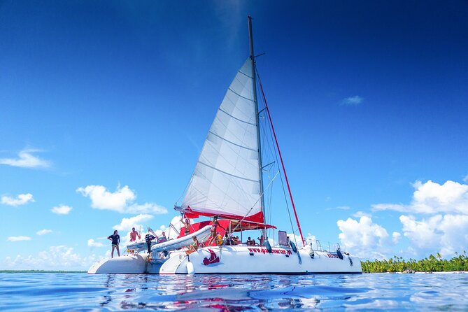 Excursion to Tetiaroa by Catamaran Visit Lunch Snorkeling - Leaving Papeete at 6 a.m.