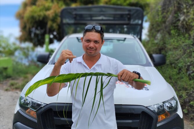 Guided Excursion in 4x4 in Moorea between Land and Sea - A full day through Moorea’s mountains and bays
