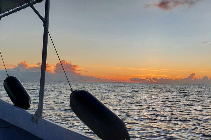 Guided sunset cruise on Raiatea Lagoon - Raiatea views without a busy schedule