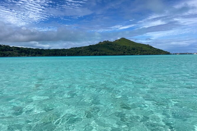 Half day lagoon safari tour in Bora Bora- Shared tour - Coral gardens and clear-water snorkeling