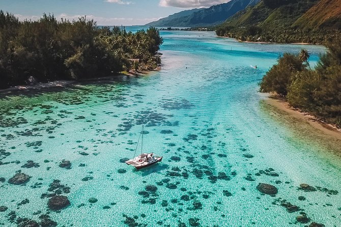 Half Day Tour : Moorea Snorkeling & Sailing on a Catamaran named Taboo - Why the Taboo catamaran works for a Moorea morning
