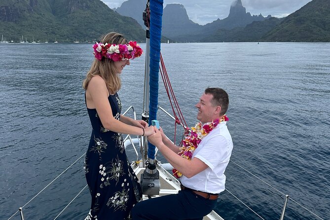 Half day whale watching - Without launch - From the Moorea Meeting Point to Open Water