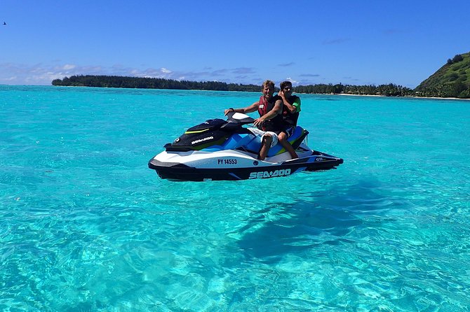Jet-Ski Découverte 1H00 Jet Ski excursion to Moorea (Single or two-seater) - Single riders, two-seaters, and group fit