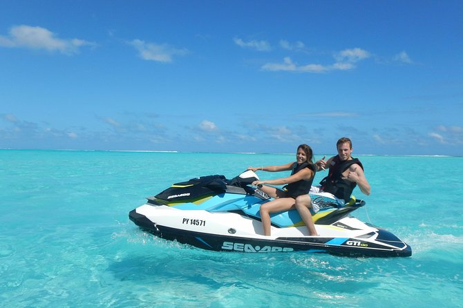 Jet-ski excursion 3 hrs Jet ski excursion to Moorea (single or two-seater) - Riding along Moorea’s north coast