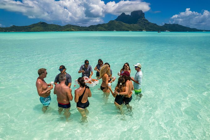 LUXURY Catamaran Bora Bora : Sailing, Snorkeling & Floating Bar - Why this catamaran trip works so well
