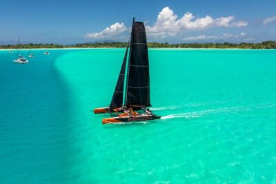 LUXURY Catamaran Bora Bora : Sailing, Snorkeling & Floating Bar