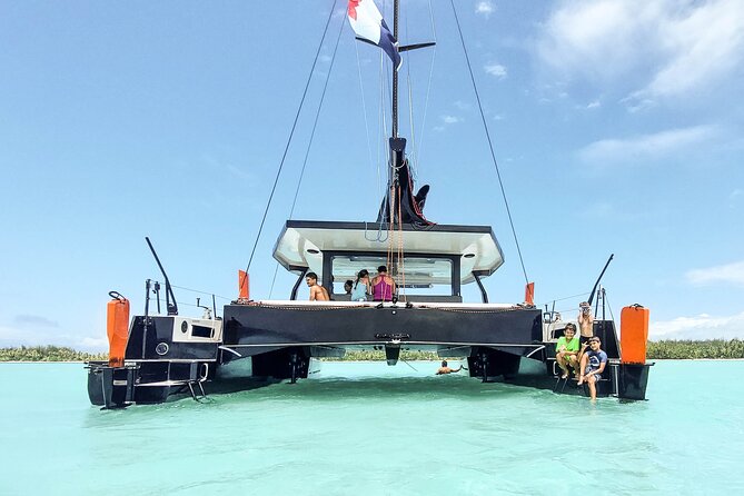 LUXURY PRIVATE Catamaran Bora Bora : Full-Day Trip - Sailing past Mount Otemanu