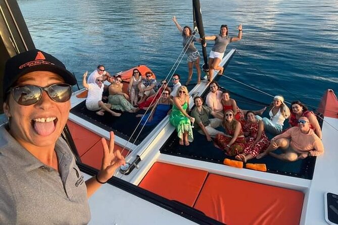 LUXURY PRIVATE Catamaran Bora Bora : The Sunset Escape - Who gets the most value from the $1,406.84 price
