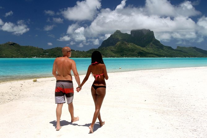 LUXURY PRIVATE Catamaran : Full-Day Sail & Polynesian Motu Lunch - Sailing past Mount Otemanu and the outer reef