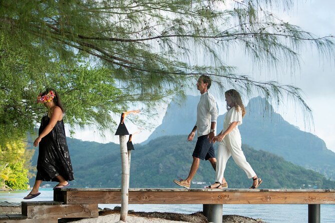 Luxury Private Sunset Cruise and Motu Dinner in Bora-Bora - Optional Snorkeling Before the Meal