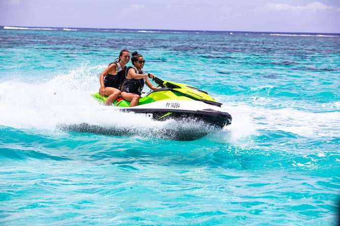Moorea Explorer Jet Ski tour - Cook’s Bay, where the mountains frame the water