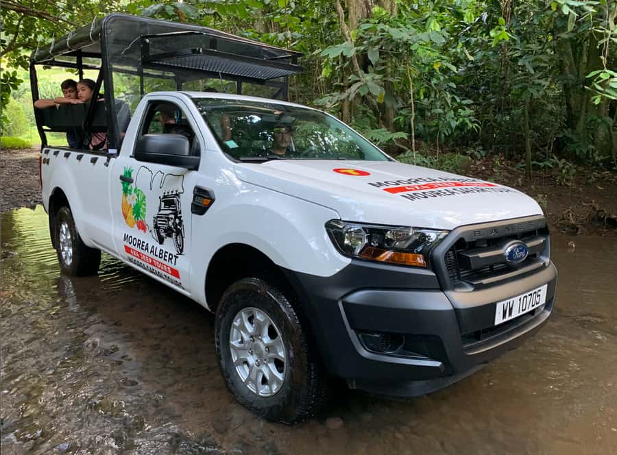 Moorea: Half-Day Open-Air 4WD Safari with Hotel Transfers - Marae, villages, and Moorea’s past