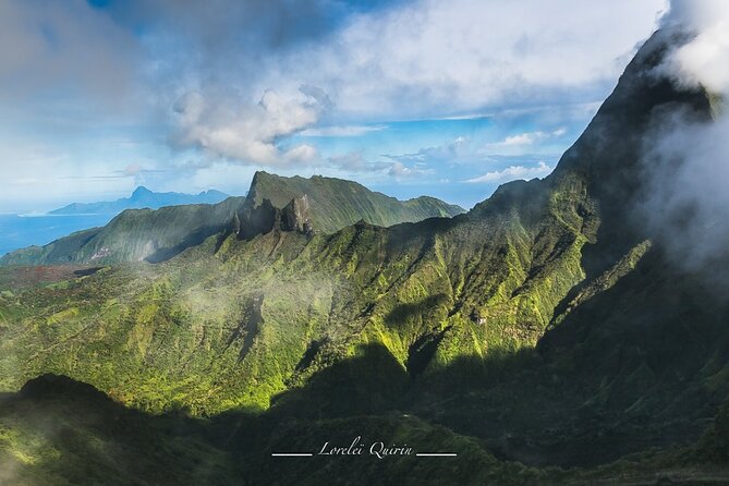Moorea: Private 4-Hour High-End Boat Excursion - Comfort, Communication, And The Guide