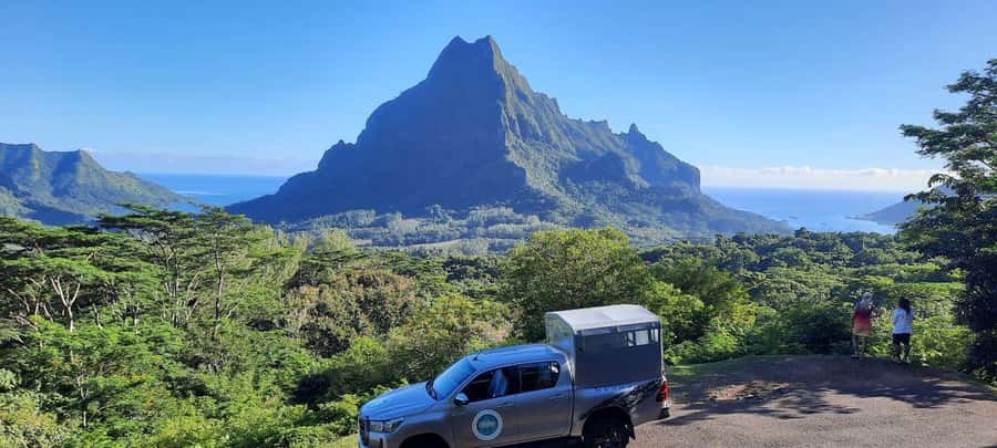 Moorea : Safari Nature and Culture Tour with local guide - Cook’s Bay connects scenery with early navigation