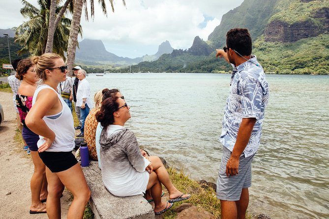 Moorea Street Food Tour - Poisson cru, chow mein, and cultural context