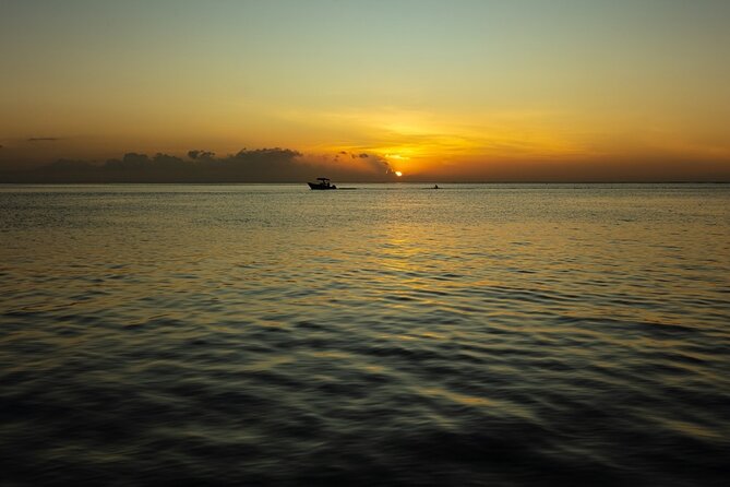 Moorea Sunset Boat Trip - How the weather can change the experience