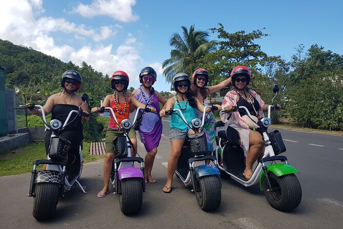 Moorea tour in electric citycoco (in autonomy) - Starting at PK 28 and getting oriented