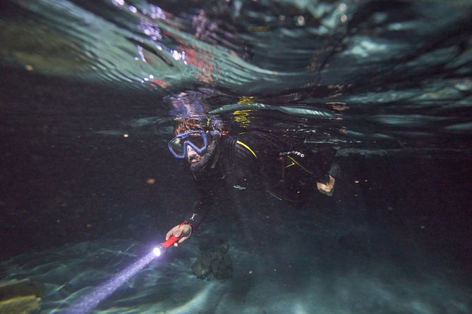 Night Snorkeling - The safety briefing makes the dark water easier
