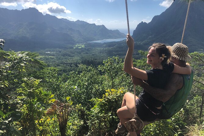Private Day Trip Hike and Boat in Moorea - Reaching the 3 Pinus and belvedere