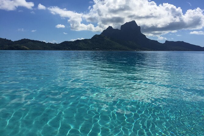 Private Flyboarding Experience in Bora Bora with Pickup - Coconut water and local fruit finish the hour