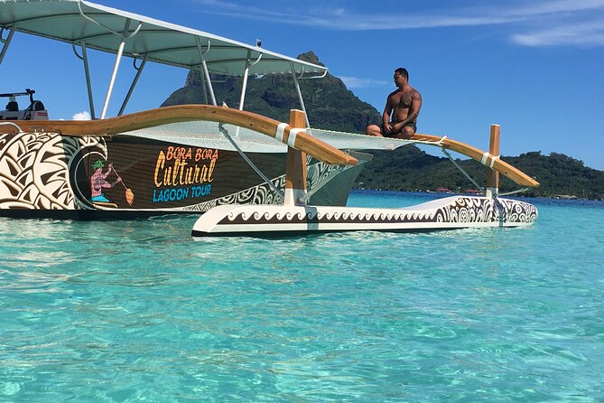 PRIVATE FULL DAY LAGOON TOUR - Bora Bora Cultural Lagoon Tour - Black tip sharks without the circus