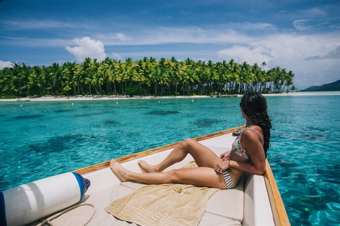 PRIVATE FULL DAY LAGOON TOUR - Bora Bora Cultural Lagoon Tour - Lunch on a motu with your feet in the water