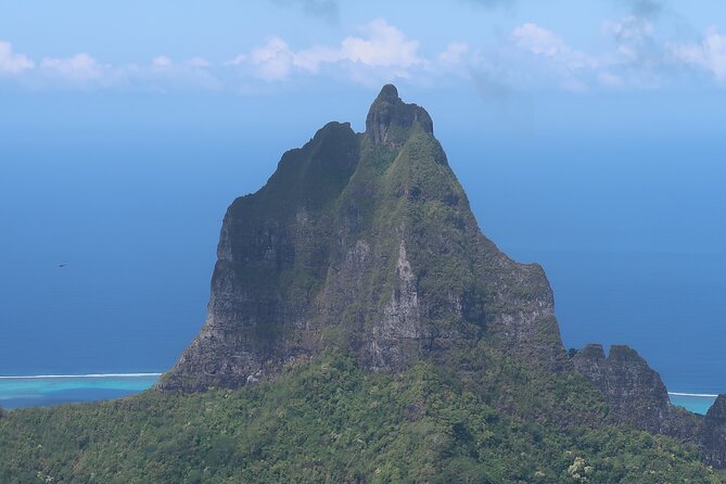 Private Half-Day Hike in the Opunohu Valley in Moorea - Reaching the 3 Pinus viewpoints