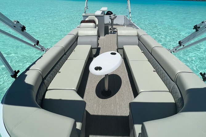 Private Lagoon Tour on a Prestigious Pontoon Boat in Bora Bora - A private pontoon made for two