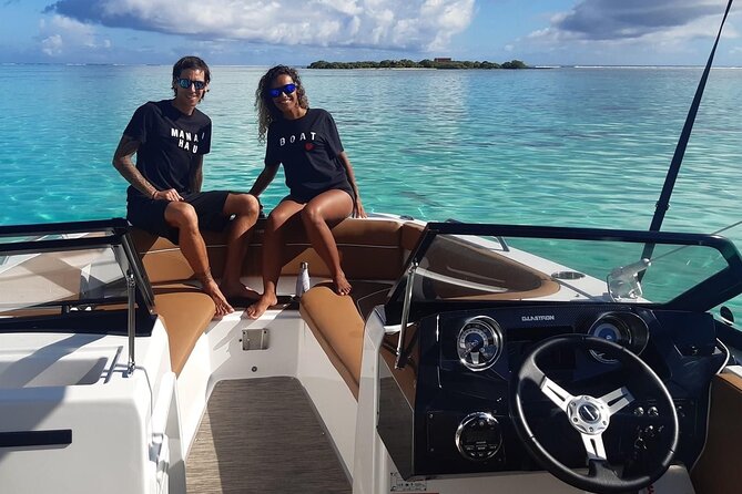 Private lagoon tour (rays, sharks, turtles) by boat in Moorea - The guides make the difference