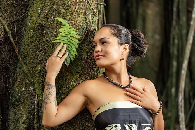 Private Photo Session on The Island of Moorea - Is $789.52 a fair price for up to four people?