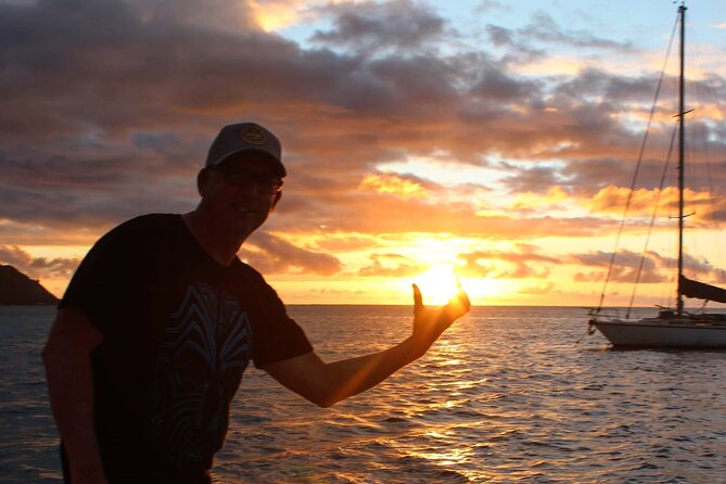 PRIVATE Sunset Cruise : Moorea Sailing on a Catamaran named Taboo - Drinks, snacks, and the sunset itself
