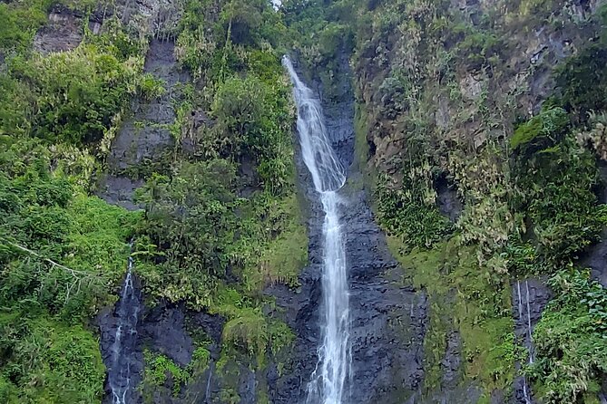 Private Tour of Tahiti's East Coast 3hours - The optional James Norman Hall Home visit