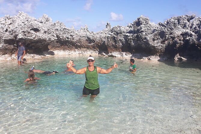 Reef island private tour - Tiputa Pass and the afternoon dolphin stop