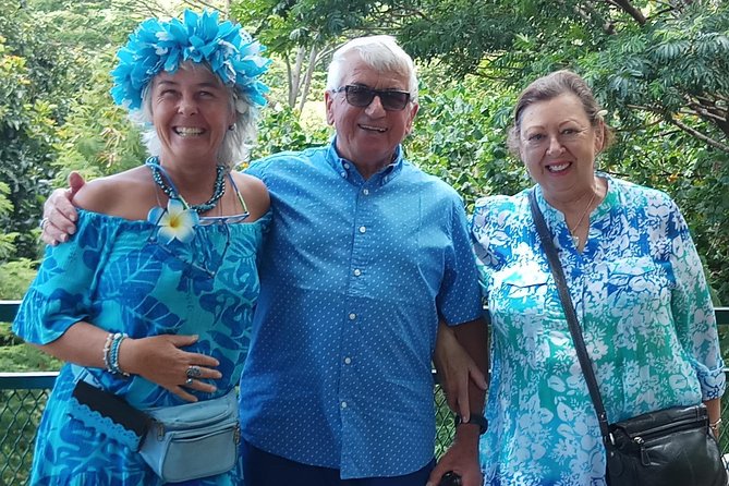 Scenic Shopping Tour from cruise ship - Toatea Lookout and the final photo stop